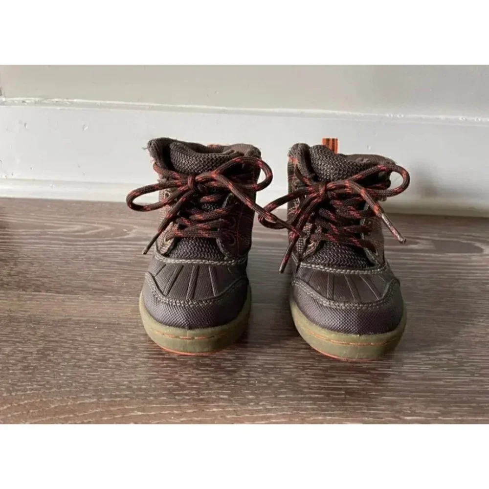 Kids boots
